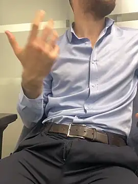 Snapshot of speddy34 chatting on 12-04-25, 06:44 speddy34 online show from 12-04-25, 06:44