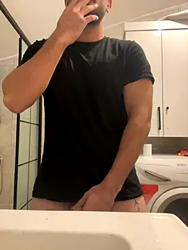 Snapshot of kayaaa31 chatting on 09-28-25, 02:17 kayaaa31 online show from 09-28-25, 02:17