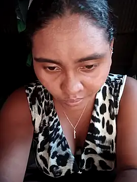 Snapshot of Lucy-Ferr chatting on 09-23-25, 07:50 Lucy-Ferr online show from 09-23-25, 07:50