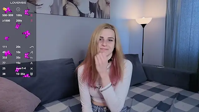 HelenMartines online show from 10-17-25, 10:07