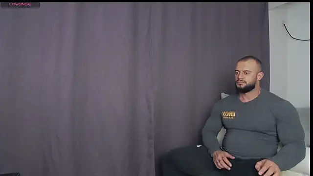 RickyMiami1 online show from 09-30-25, 05:18