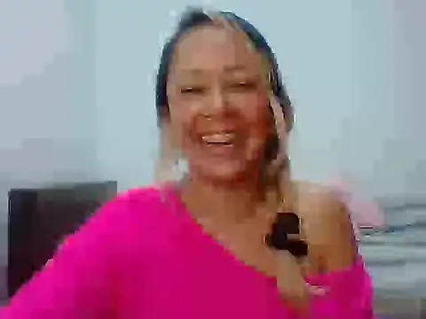 leah susman online show from 11-13-25, 06:07