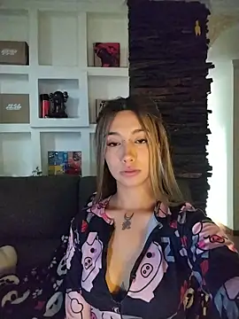 Ella rr online show from 12-14-25, 08:24