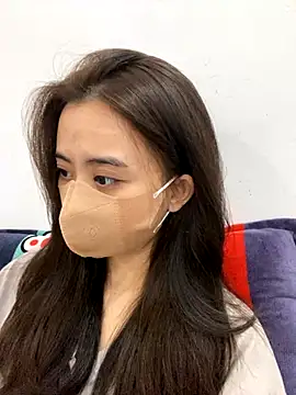 Snapshot of Mochi21 chatting on 10-31-25, 03:40 Mochi21 online show from 10-31-25, 03:40