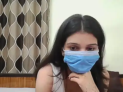 Snapshot of Cute_babydoll099 chatting on 10-19-25, 11:00 Cute babydoll099 online show from 10-19-25, 11:00