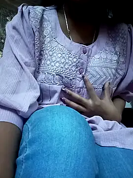 Rekha 89 online show from 11-18-25, 03:12