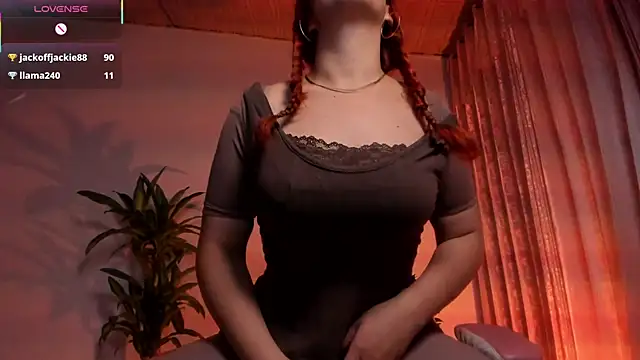 Snapshot of bri_von_dhara__ chatting on 09-20-25, 10:49 bri von dhara online show from 09-20-25, 10:49