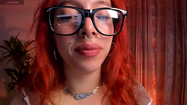 Snapshot of bri_von_dhara__ chatting on 09-22-25, 10:50 bri von dhara online show from 09-22-25, 10:50