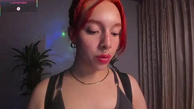 Snapshot of bri_von_dhara__ chatting on 10-06-25, 10:45 bri von dhara online show from 10-06-25, 10:45