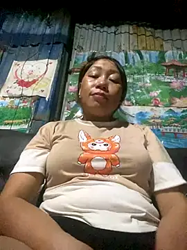 Snapshot of Dunmii chatting on 09-21-25, 03:46 Dunmii online show from 09-21-25, 03:46