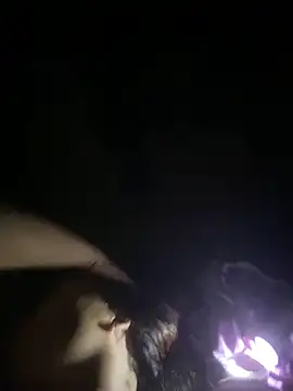 Snapshot of Dunmii chatting on 10-17-25, 02:52 Dunmii online show from 10-17-25, 02:52