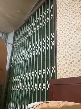 Snapshot of Dunmii chatting on 10-21-25, 06:19 Dunmii online show from 10-21-25, 06:19