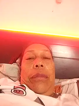 Naomi-Mature online show from 12-15-25, 08:40