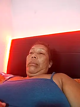 Naomi-Mature online show from 02-04-26, 10:10