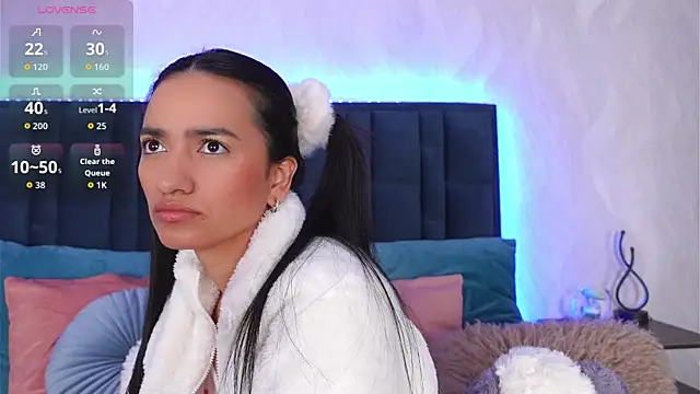 EmilyPrincy online show from 10-22-25, 04:46