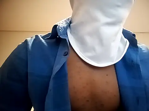 Snapshot of Mellow_Joe chatting on 09-09-25, 02:27 Mellow Joe online show from 09-09-25, 02:27