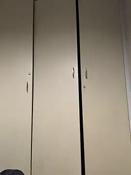 Snapshot of Mellow_Joe chatting on 11-04-25, 08:30 Mellow Joe online show from 11-04-25, 08:30