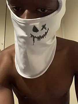 Snapshot of Mellow_Joe chatting on 11-16-25, 08:47 Mellow Joe online show from 11-16-25, 08:47