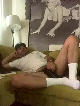 Hothotboyg online show from 10-10-25, 05:34