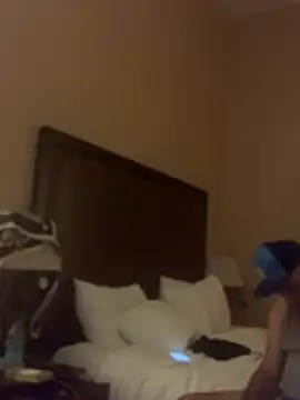 Hothotboyg online show from 11-27-25, 12:56