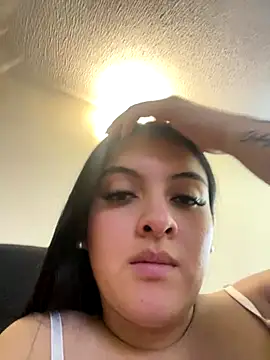 marianm29 online show from 11-28-25, 04:26