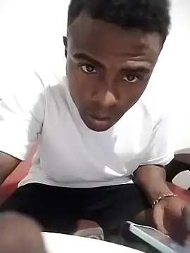 Snapshot of _yefez chatting on 11-26-25, 05:08 yefez online show from 11-26-25, 05:08