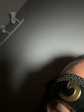 Snapshot of ELTIBURONCITO chatting on 03-03-26, 03:01 ELTIBURONCITO online show from 03-03-26, 03:01