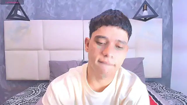 aron twink66 online show from 10-03-25, 02:47