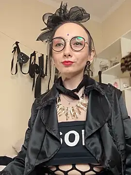 Snapshot of Jinhee_Tiny chatting on 10-29-25, 02:30 Jinhee Tiny online show from 10-29-25, 02:30