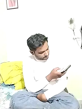 avi007p online show from 11-08-25, 07:45