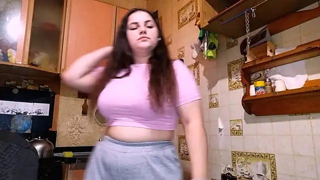 DierdreCousineau online show from 12-14-25, 07:14