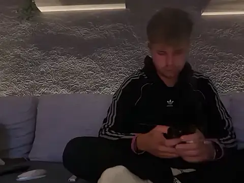 RioBlaze online show from 10-27-25, 09:08