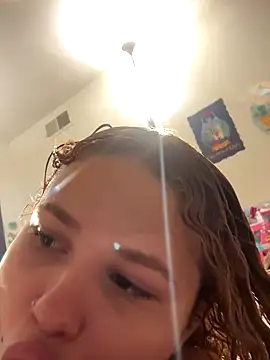 Snapshot of Fosforito37 chatting on 09-17-25, 08:38 Fosforito37 online show from 09-17-25, 08:38