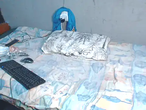 Snapshot of Blackntoxicabe6999 chatting on 11-24-25, 10:09 Blackntoxicabe6999 online show from 11-24-25, 10:09