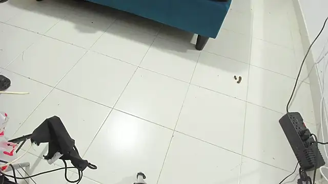 Rihanna hotx online show from 11-12-25, 02:56