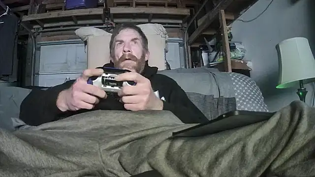 Tiggitytomociti online show from 02-14-26, 12:24