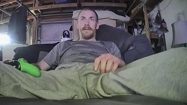 Tiggitytomociti online show from 02-25-26, 08:18