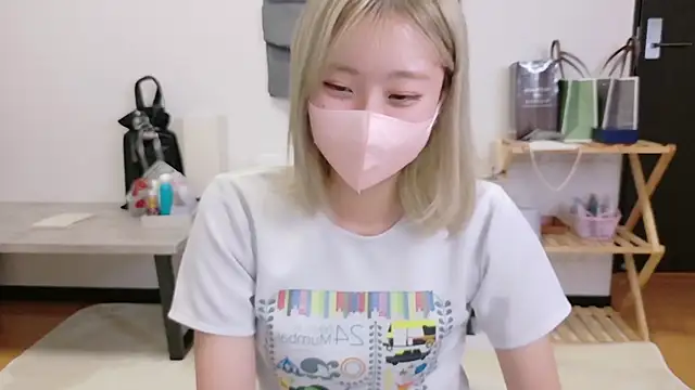 Nana  ch online show from 11-12-25, 11:43