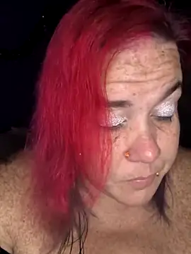 Snapshot of Courdles chatting on 11-15-25, 12:34 Courdles online show from 11-15-25, 12:34