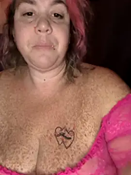 Snapshot of Courdles chatting on 11-30-25, 07:34 Courdles online show from 11-30-25, 07:34