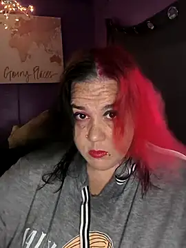 Snapshot of Courdles chatting on 12-03-25, 09:35 Courdles online show from 12-03-25, 09:35