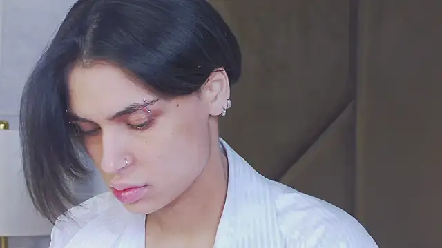 VioletAsh online show from 10-20-25, 04:35