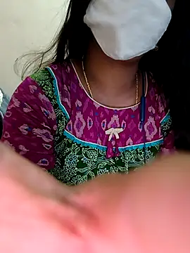 Snapshot of taratelugu chatting on 11-08-25, 05:56 taratelugu online show from 11-08-25, 05:56