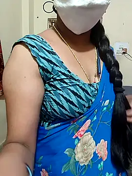 Snapshot of taratelugu chatting on 11-14-25, 10:14 taratelugu online show from 11-14-25, 10:14