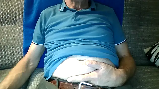 velikifant7 online show from 01-10-26, 06:31