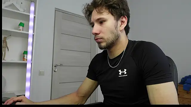 Snapshot of Ethan_Fyre chatting on 09-14-25, 06:45 Ethan Fyre online show from 09-14-25, 06:45