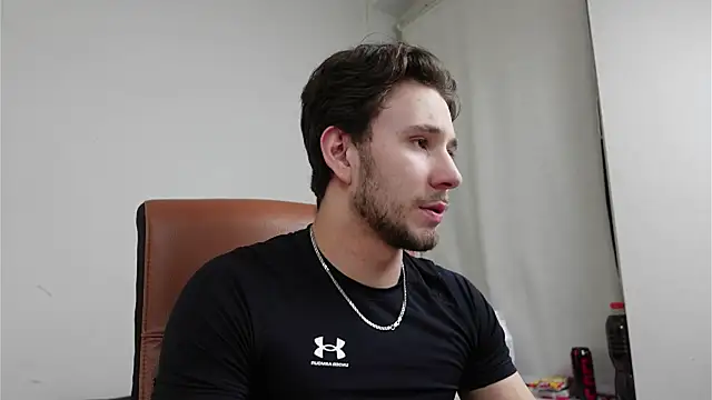 Snapshot of Ethan_Fyre chatting on 09-17-25, 07:59 Ethan Fyre online show from 09-17-25, 07:59