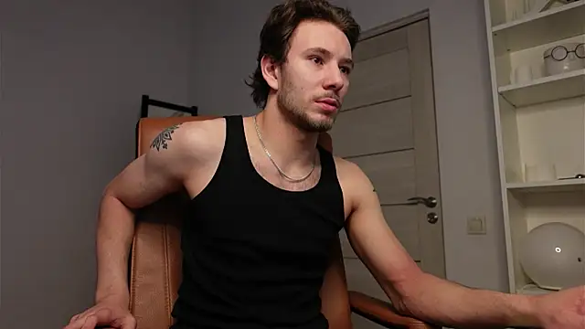 Snapshot of Ethan_Fyre chatting on 10-26-25, 02:34 Ethan Fyre online show from 10-26-25, 02:34