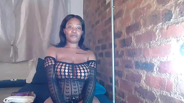 SweetPortableAmber online show from 09-18-25, 10:12