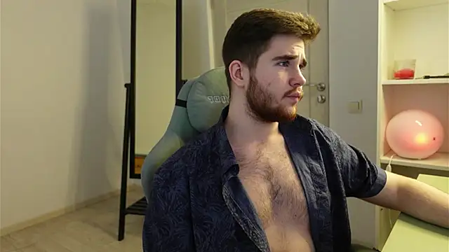 Mark Maxim online show from 10-16-25, 02:07